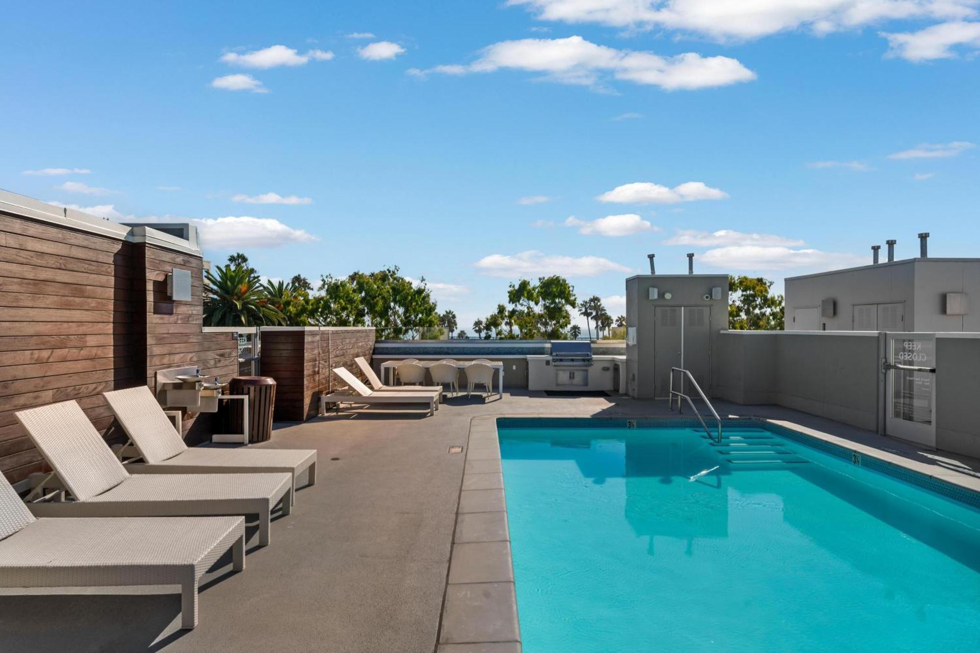 Carnelian Calm-pool Bbq Rooftop Walk To The Appartement Los Angeles