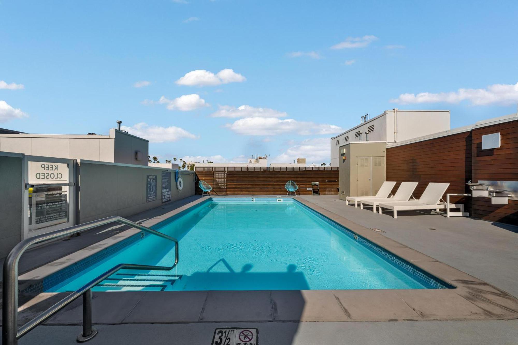 Appartement Carnelian Calm-pool Bbq Rooftop Walk To The